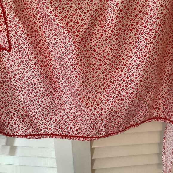 Handmade apron red print kitchen floral cottagecore - Picture 3 of 4